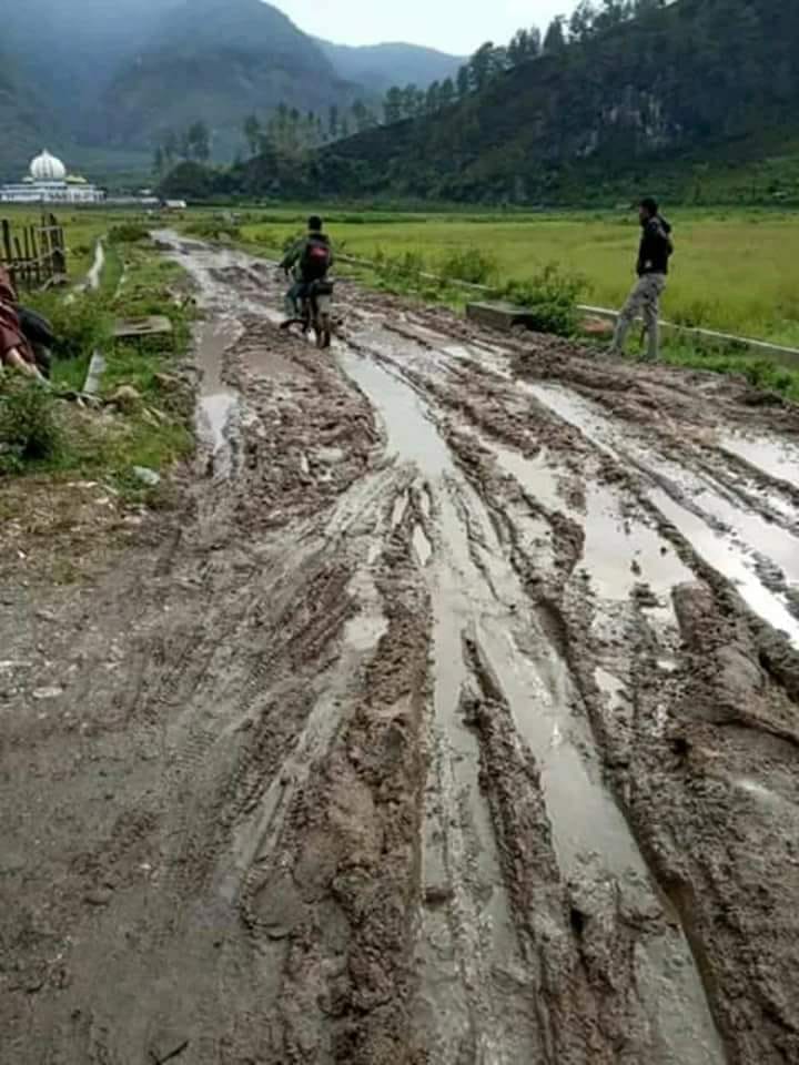 Jalan Bintang Mengalami Rusak Parah, Warga Minta Pemerintah Aceh Tengah Untuk Segera Mengatasinya